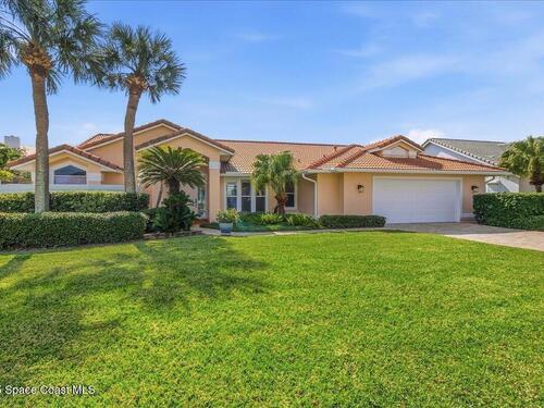 30  Indian Village Trail, Cocoa Beach, FL 32931