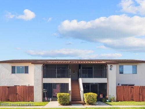 627  Ridge Club Drive, Melbourne, FL 32934