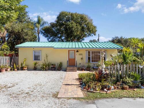 1589  Magnolia Street, Palm Bay, FL 32905