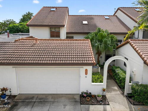 1607  Parkside Place, Indian Harbour Beach, FL 32937