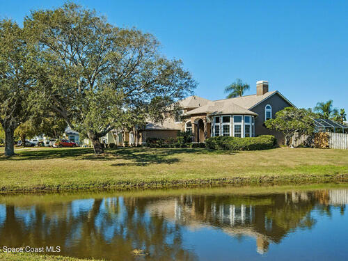 1220  Rebecca Drive, Merritt Island, FL 32952
