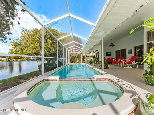 662  Rossmoor Circle, Melbourne, FL 32940