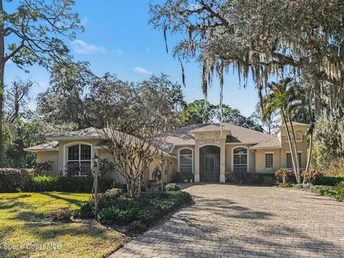 537  Acacia Avenue, Melbourne, FL 32904