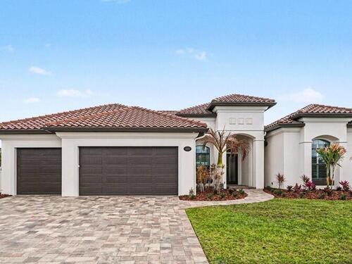 2882  Emeldi Lane, Melbourne, FL 32940