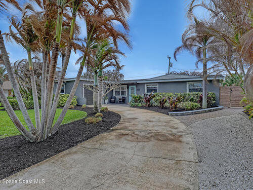 1854  Bel Court, Indialantic, FL 32903